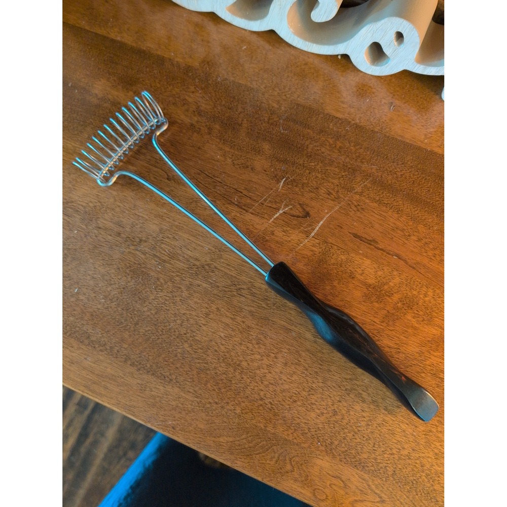 Cutco Whisk Dark Brown